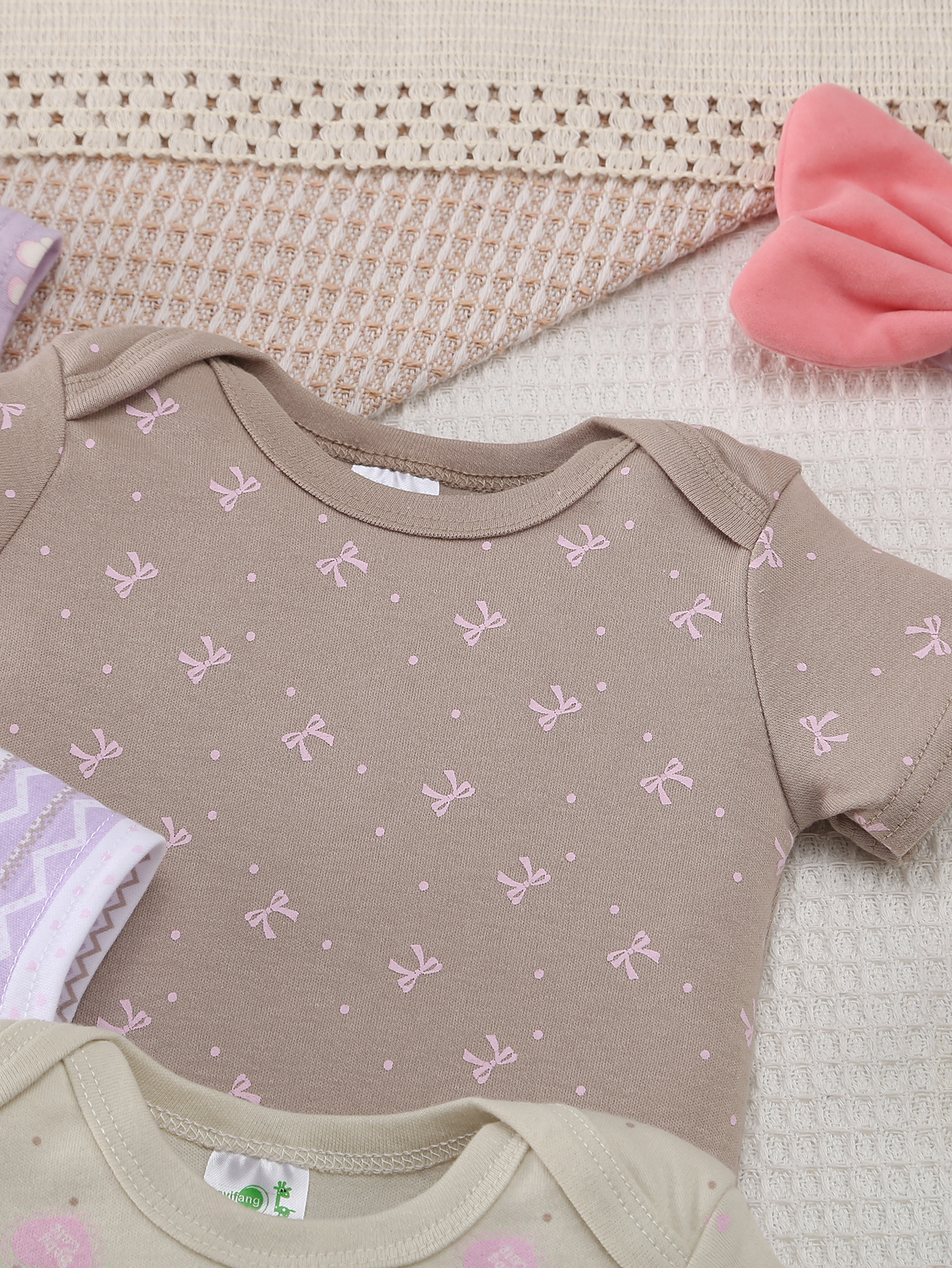 5-Piece Set of Newborn Baby Gi - огляд і ціна Baby Clothing Used